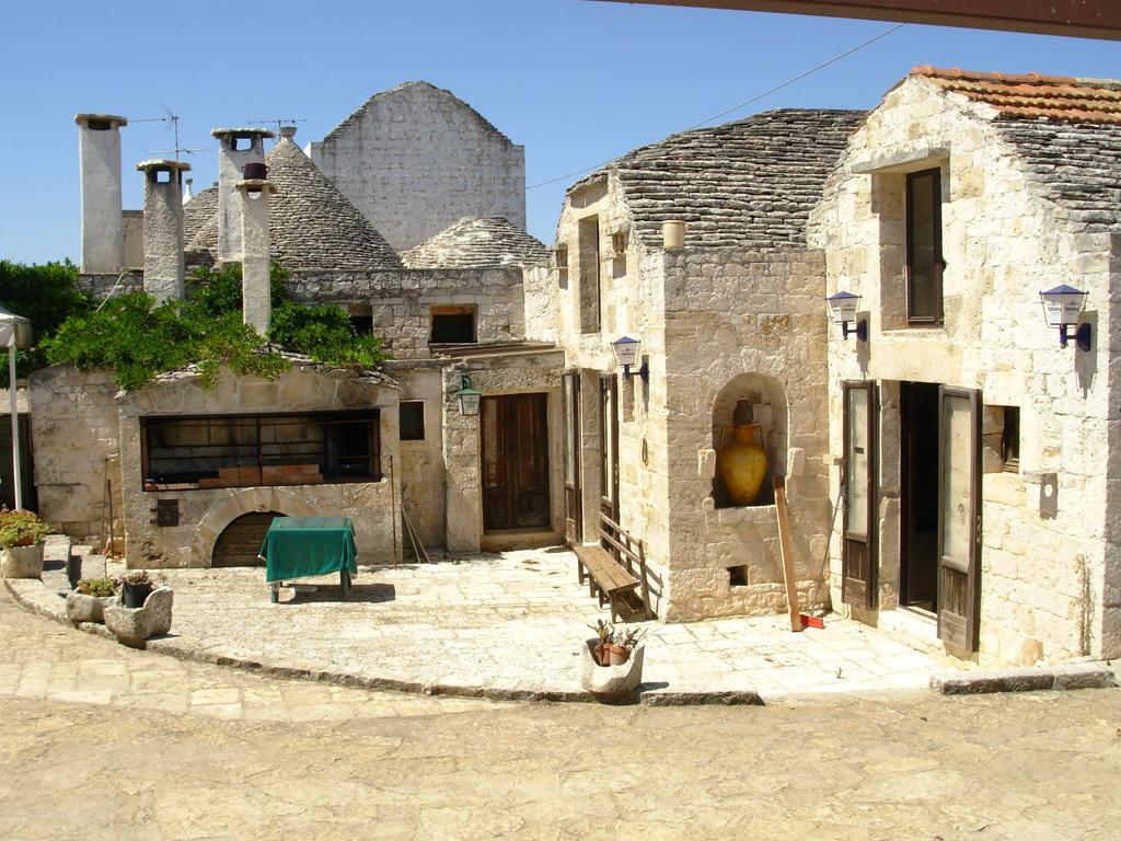 Trullo Malvisco Villa Alberobello Room photo